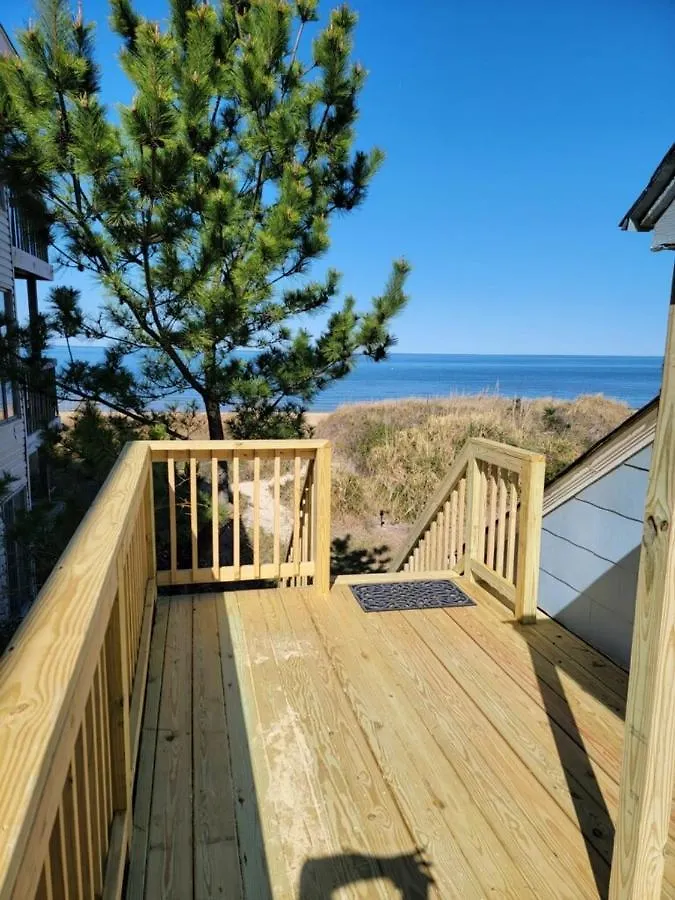 Apartment Loft At The Beach Apts North Camellia Acres United States