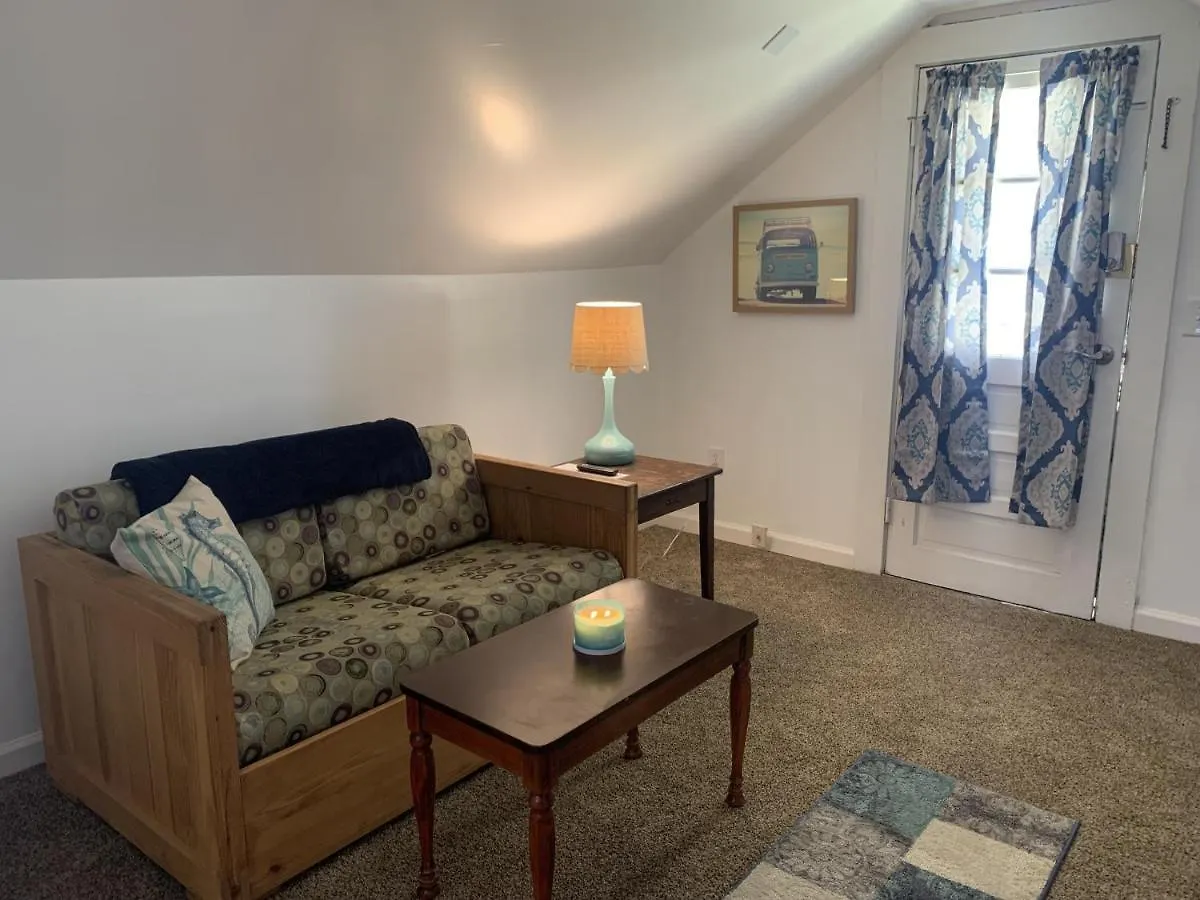 Loft At The Beach Apts North Camellia Acres 0*,  United States